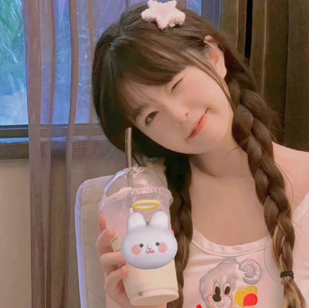 俏女怀春